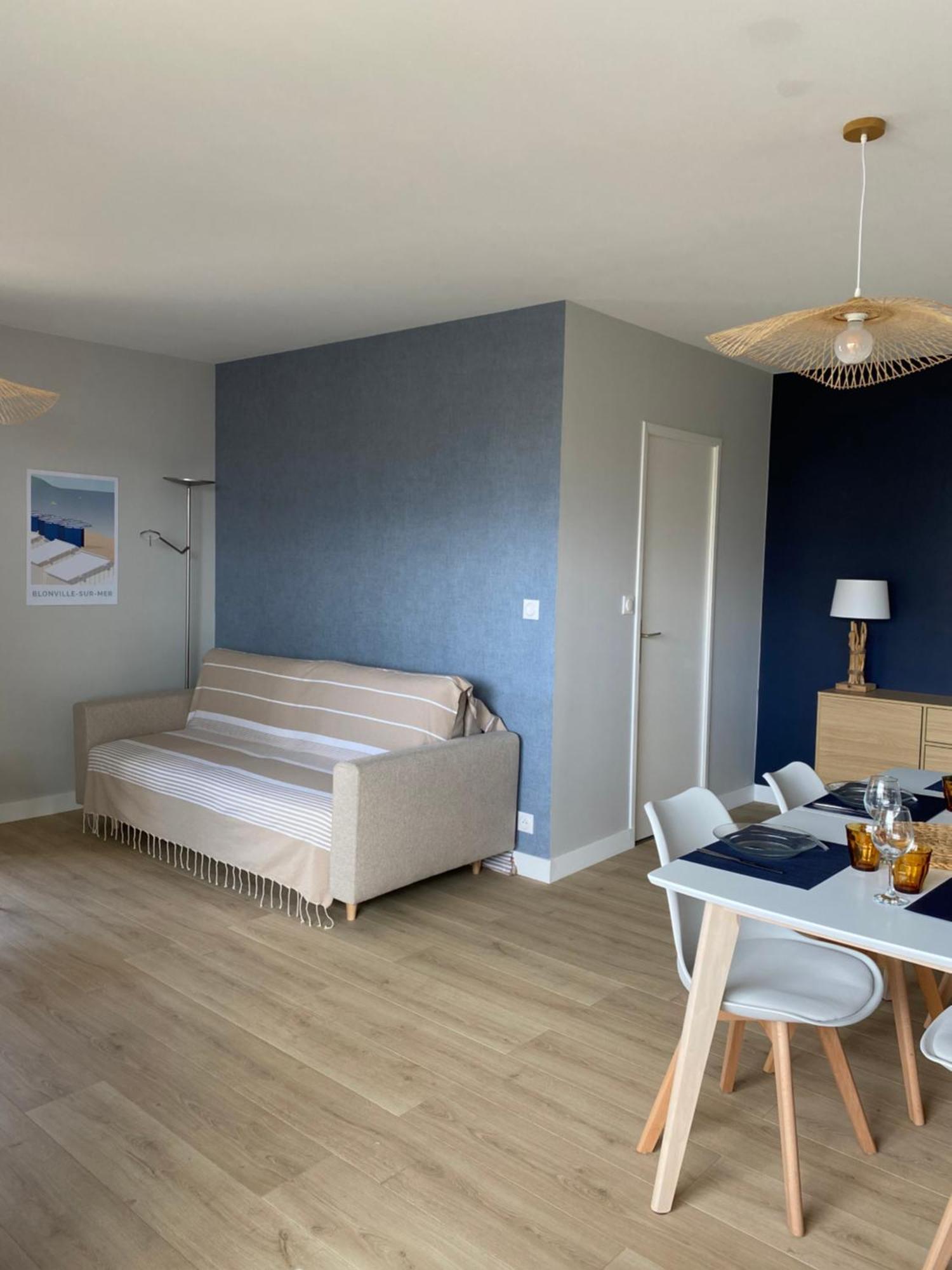 Appartement 65M2 Avec Balcon Vues Partielles Mer A 150M De La Plage Et Centre, Wifi Et Parking Prive Блонвиль-сюр-Мер Экстерьер фото