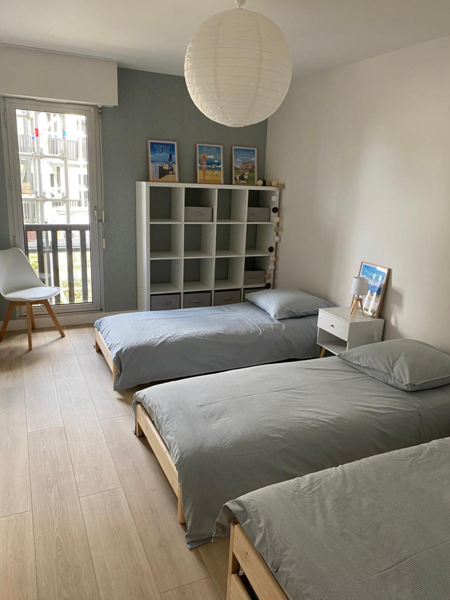 Appartement 65M2 Avec Balcon Vues Partielles Mer A 150M De La Plage Et Centre, Wifi Et Parking Prive Блонвиль-сюр-Мер Экстерьер фото
